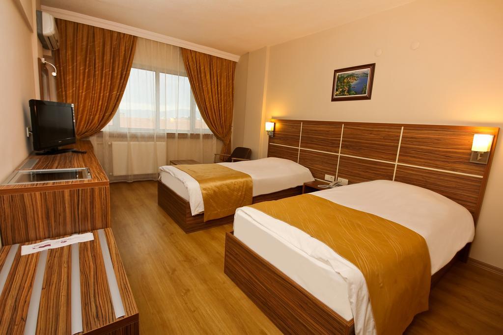 Petek Hotel Muğla Luaran gambar