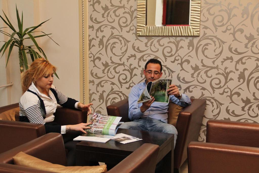 Petek Hotel Muğla Bilik gambar