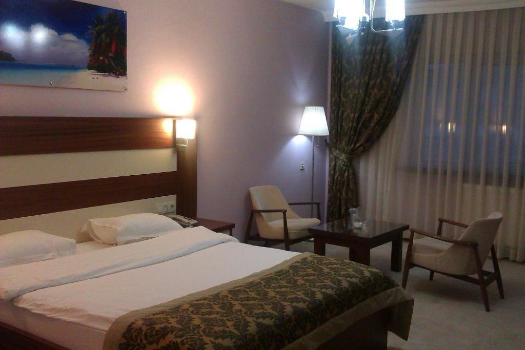 Petek Hotel Muğla Luaran gambar
